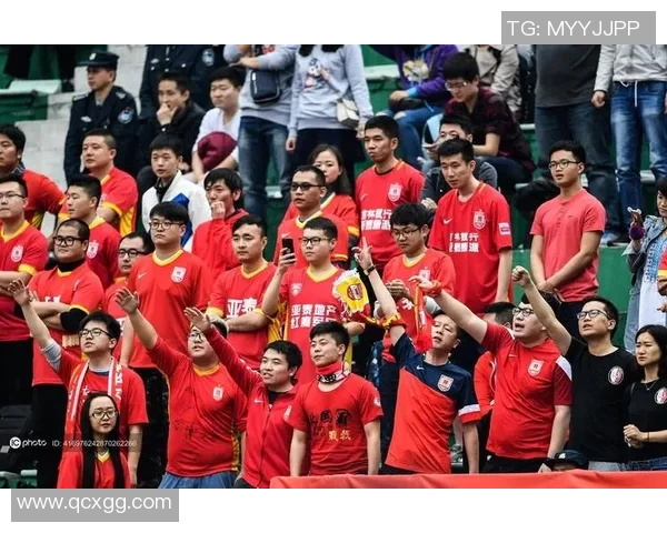 广州富力主场迎战长春亚泰全力争胜展现球队实力与斗志 广州富力主场迎战长春亚泰全力争胜展现球队实力与斗志